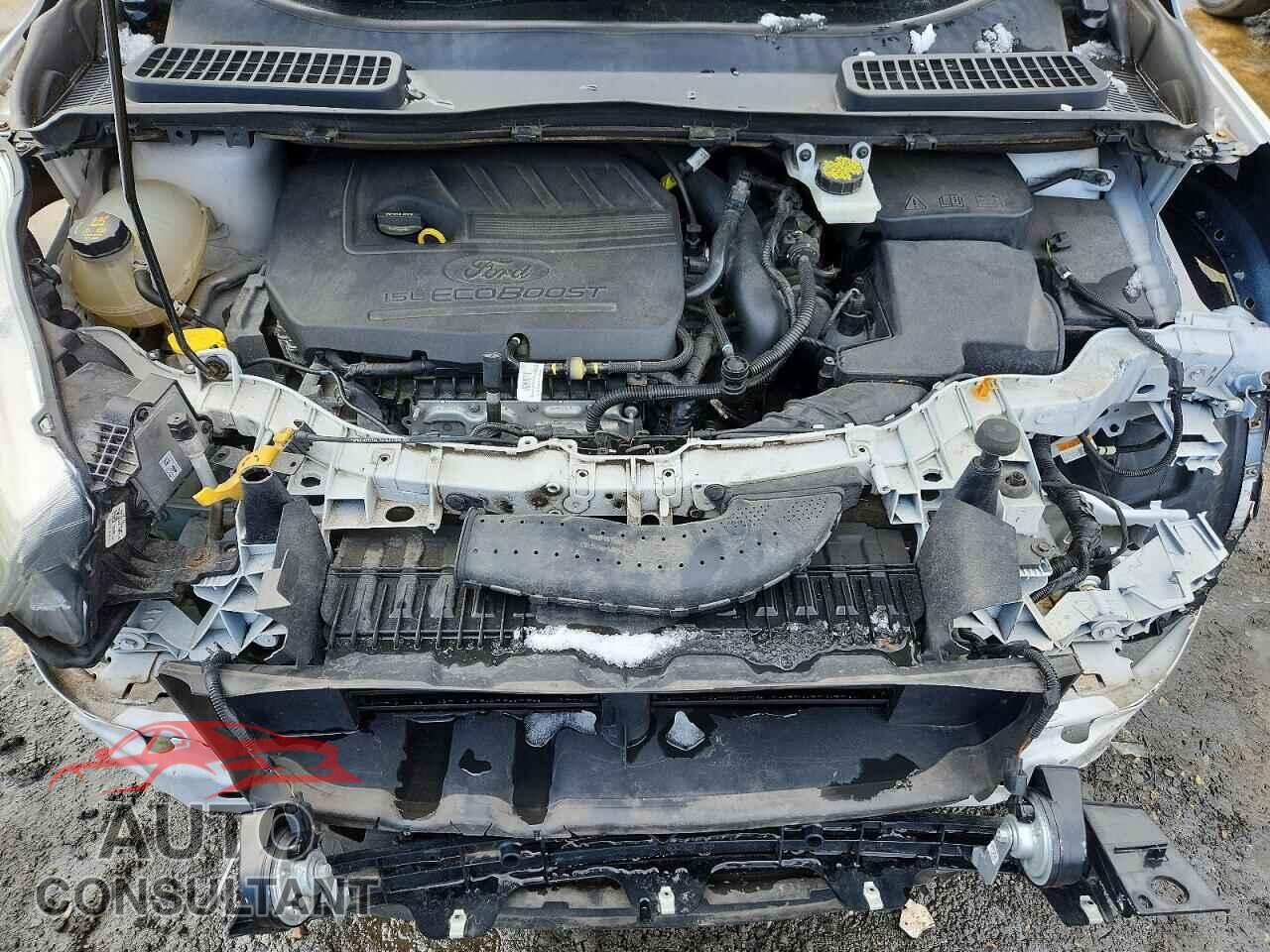 FORD ESCAPE 2017 - 1FMCU9GD6HUD47878