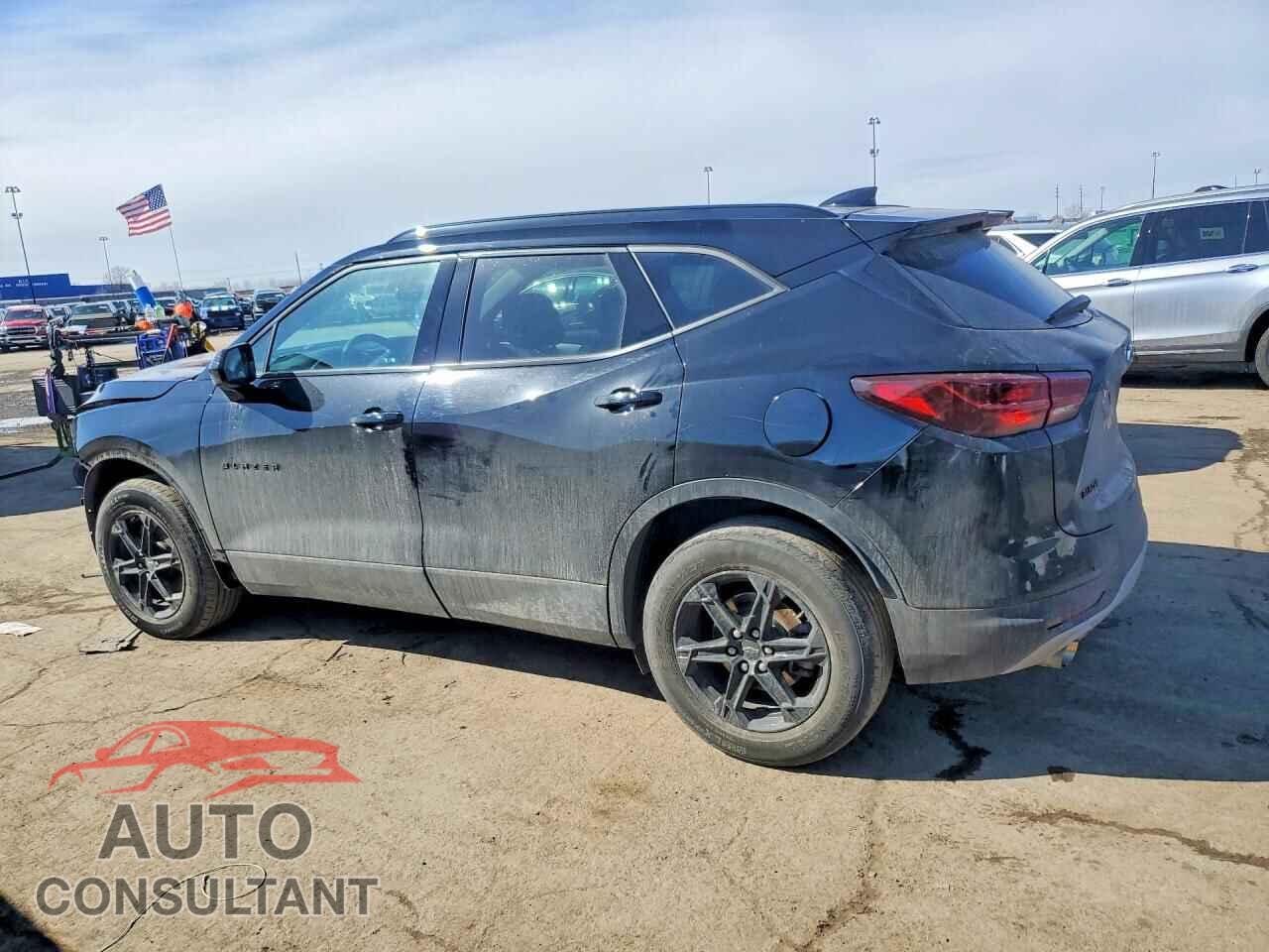 CHEVROLET BLAZER 2023 - 3GNKBCR42PS172910