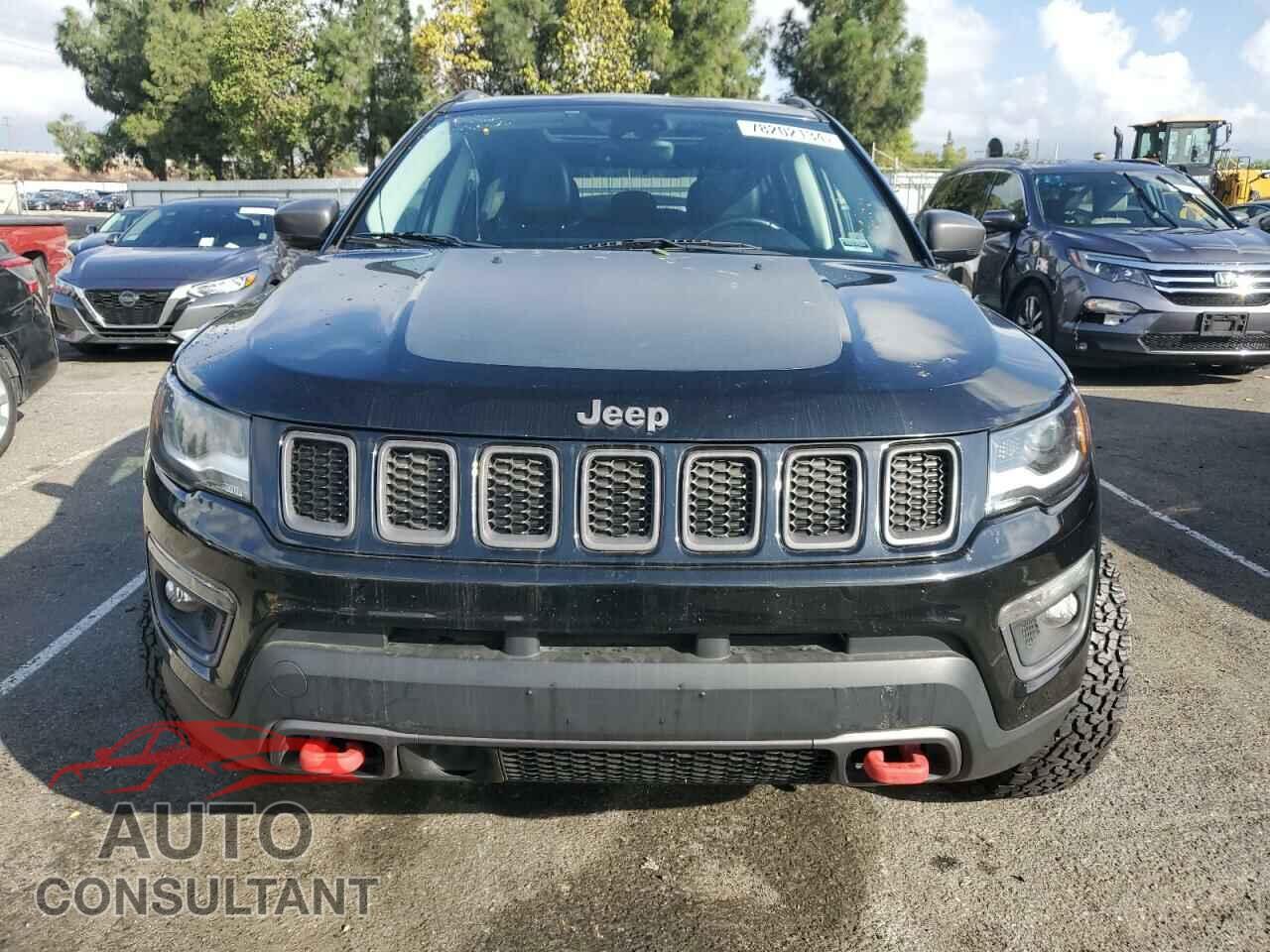 JEEP COMPASS 2018 - 3C4NJDDB3JT128694