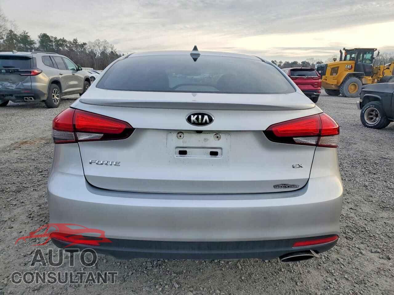 KIA FORTE 2017 - 3KPFL4A84HE057169