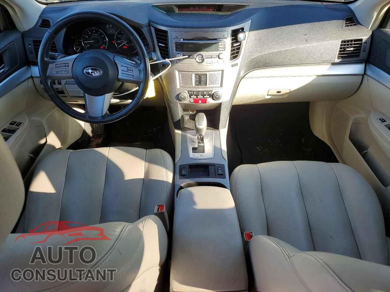 SUBARU OUTBACK 2011 - 4S4BRBGC5B3326657
