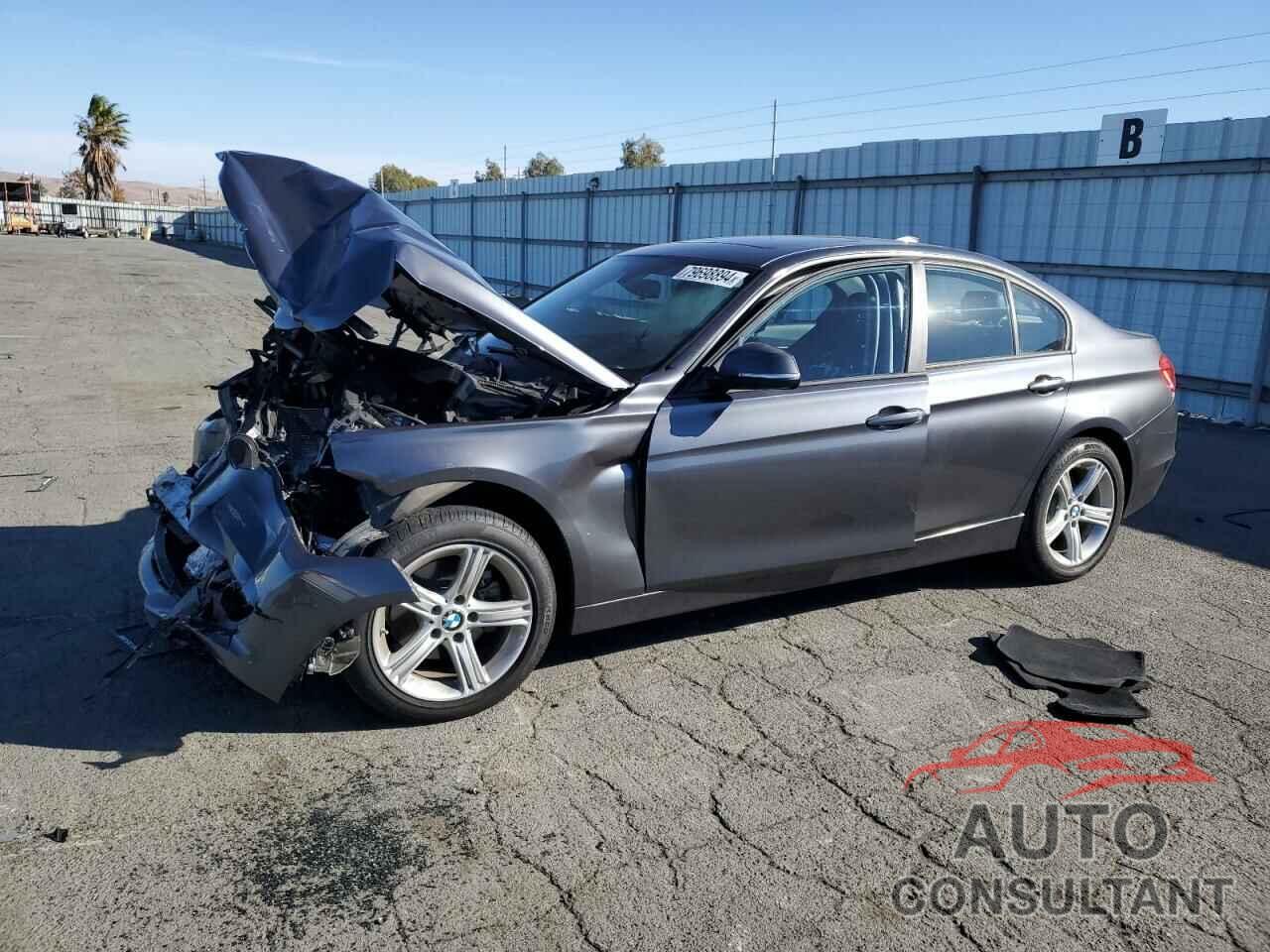BMW 3 SERIES 2013 - WBA3A5C55DF352781