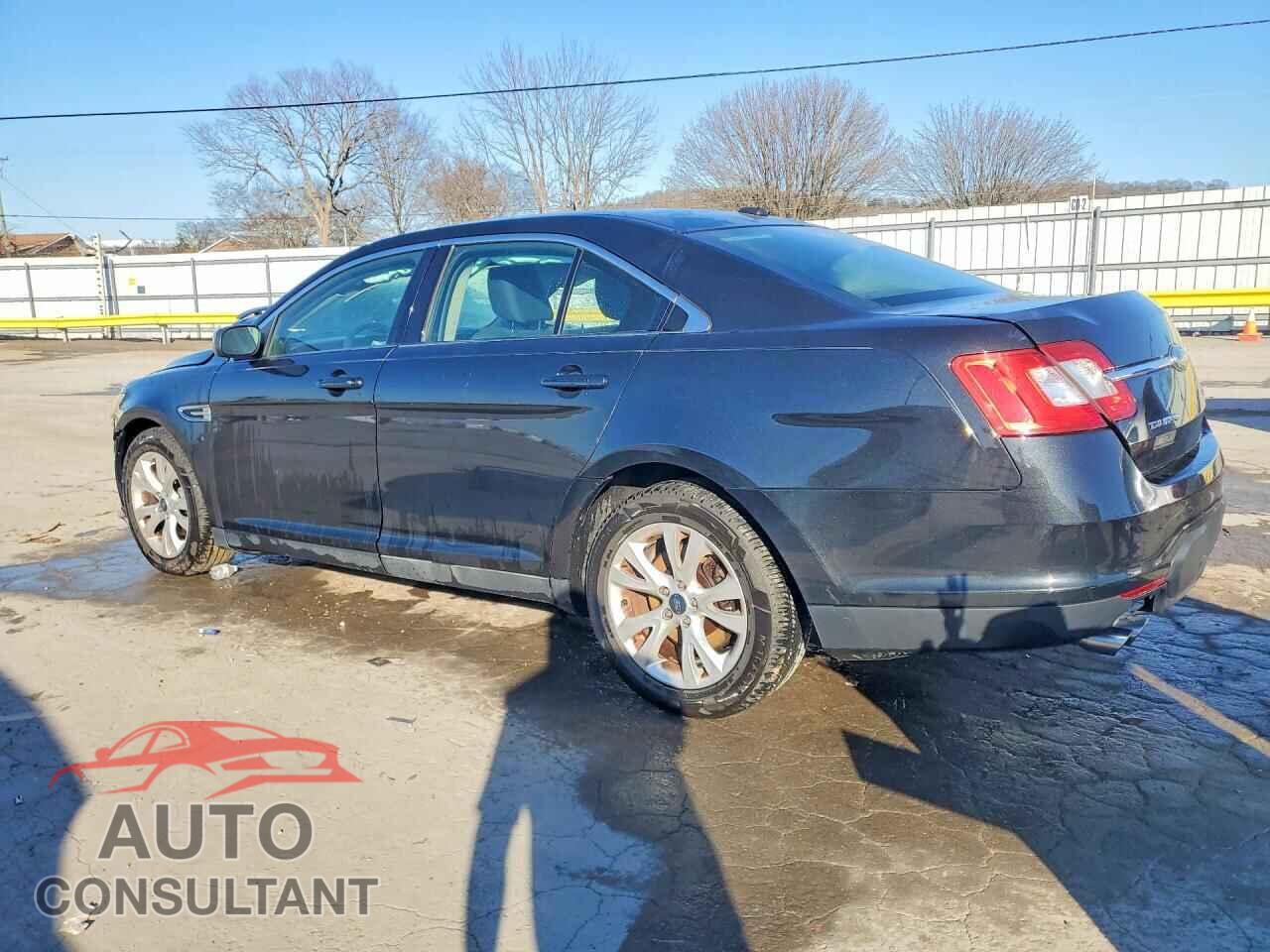 FORD TAURUS 2011 - 1FAHP2EW1BG118629