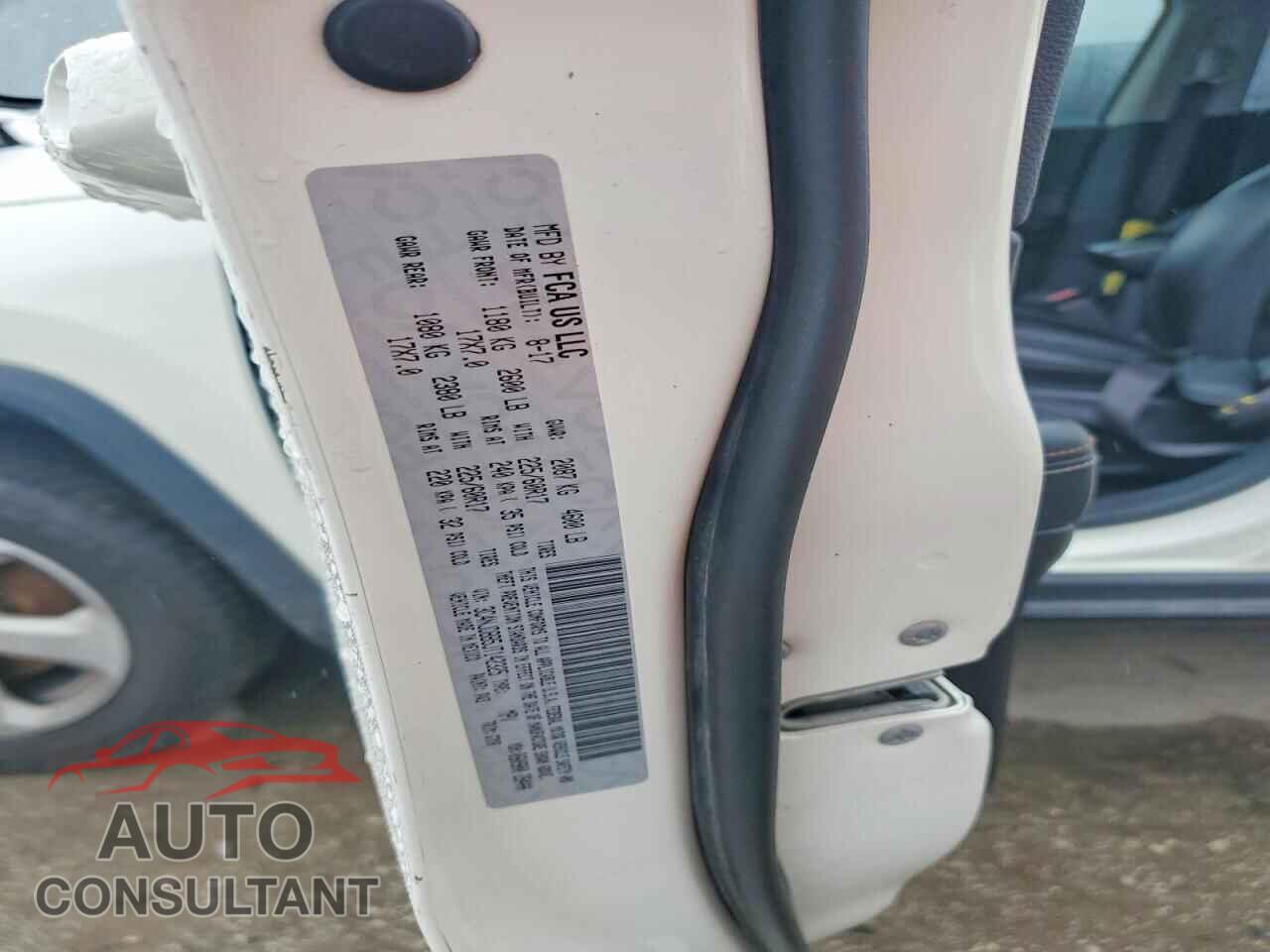 JEEP COMPASS 2018 - 3C4NJDBB5JT142325