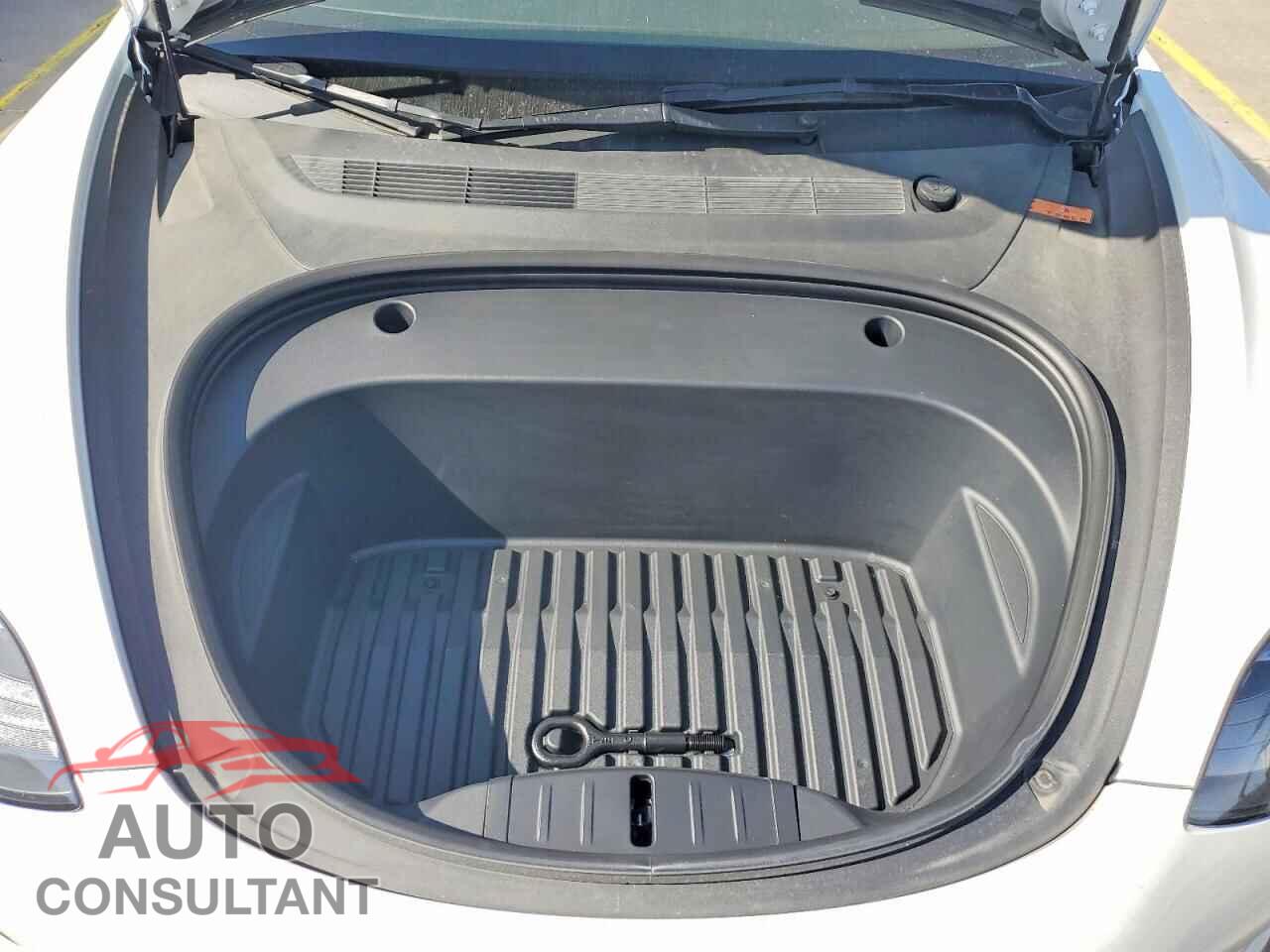 TESLA MODEL 3 2022 - 5YJ3E1EA8NF155006