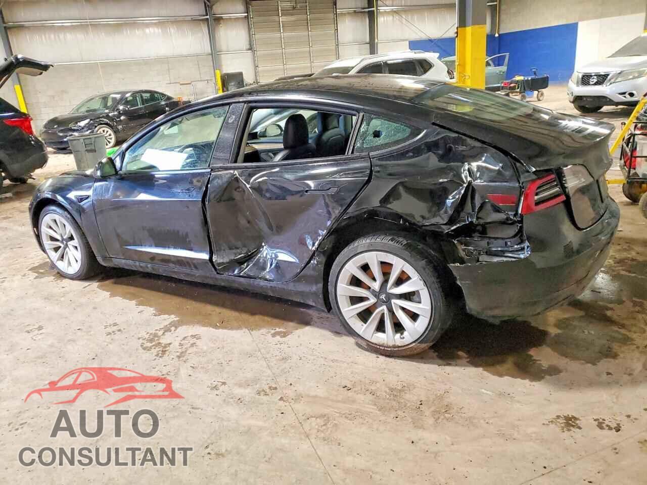 TESLA MODEL 3 2022 - 5YJ3E1EA3NF371443