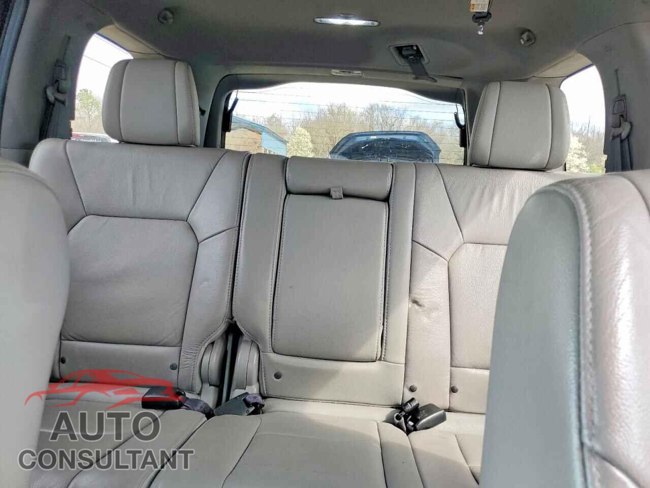 HONDA PILOT 2013 - 5FNYF4H53DB073301
