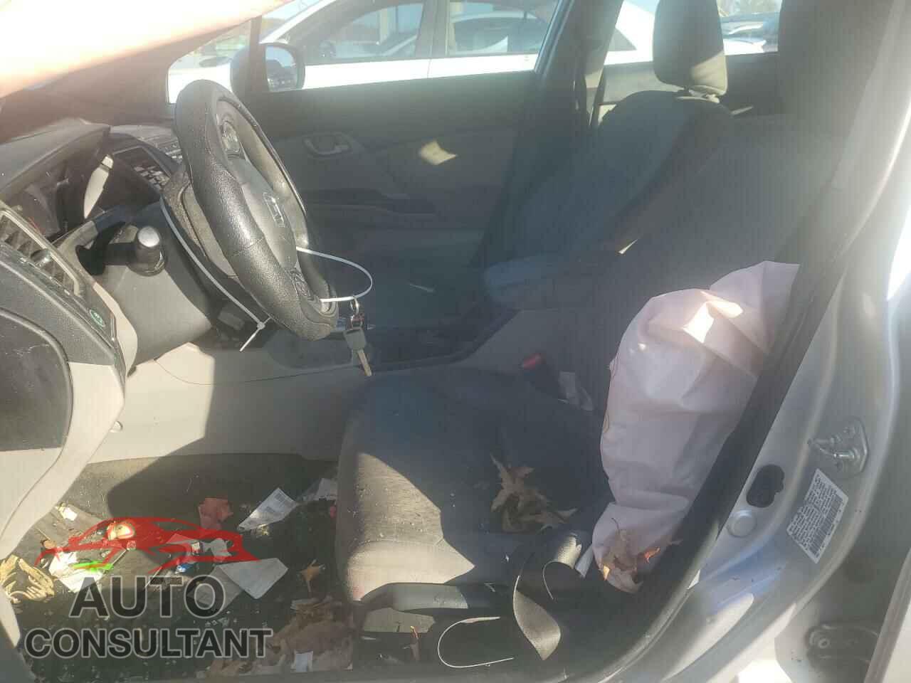 HONDA CIVIC 2015 - 19XFB2F58FE104691
