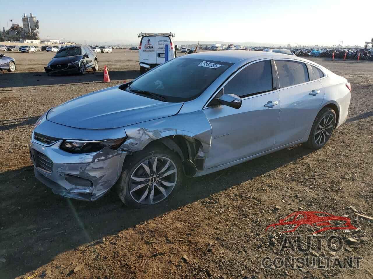 CHEVROLET MALIBU 2017 - 1G1ZE5ST8HF265778