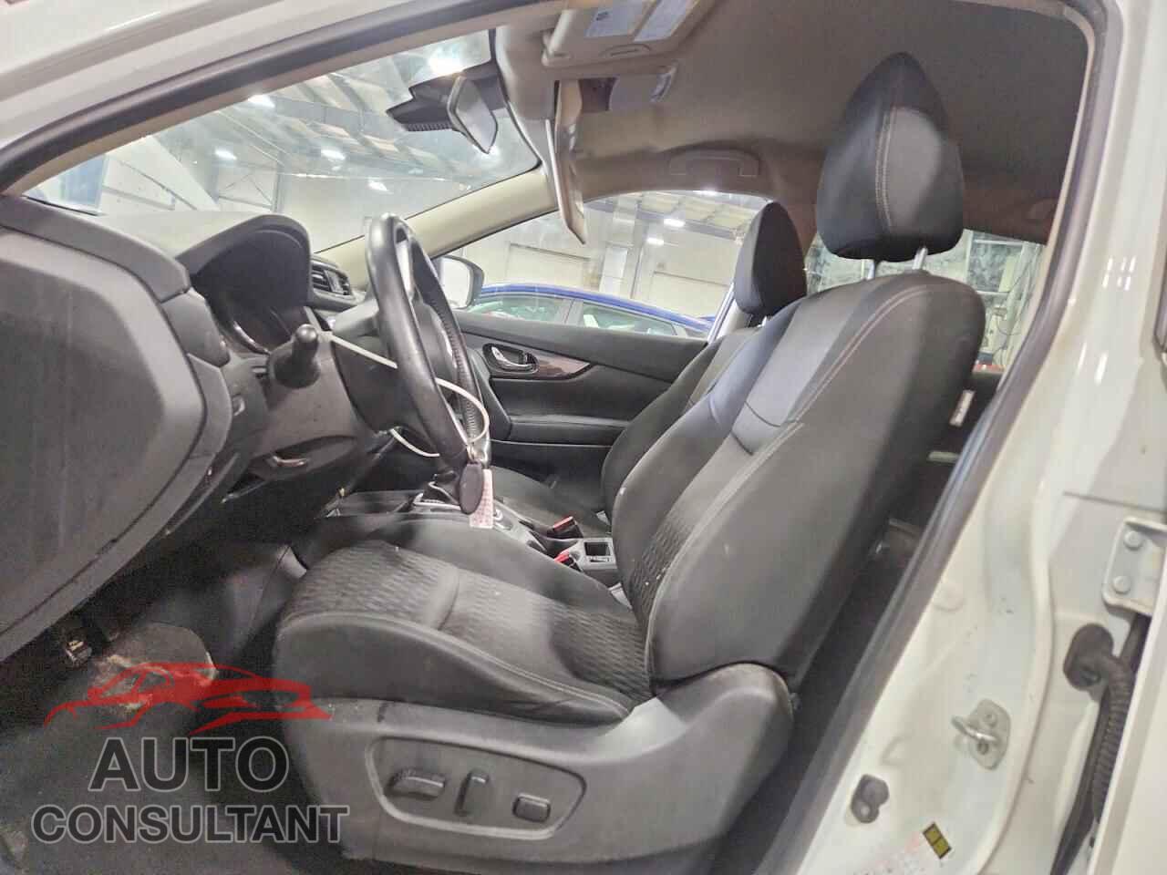 NISSAN ROGUE 2019 - KNMAT2MV6KP511123