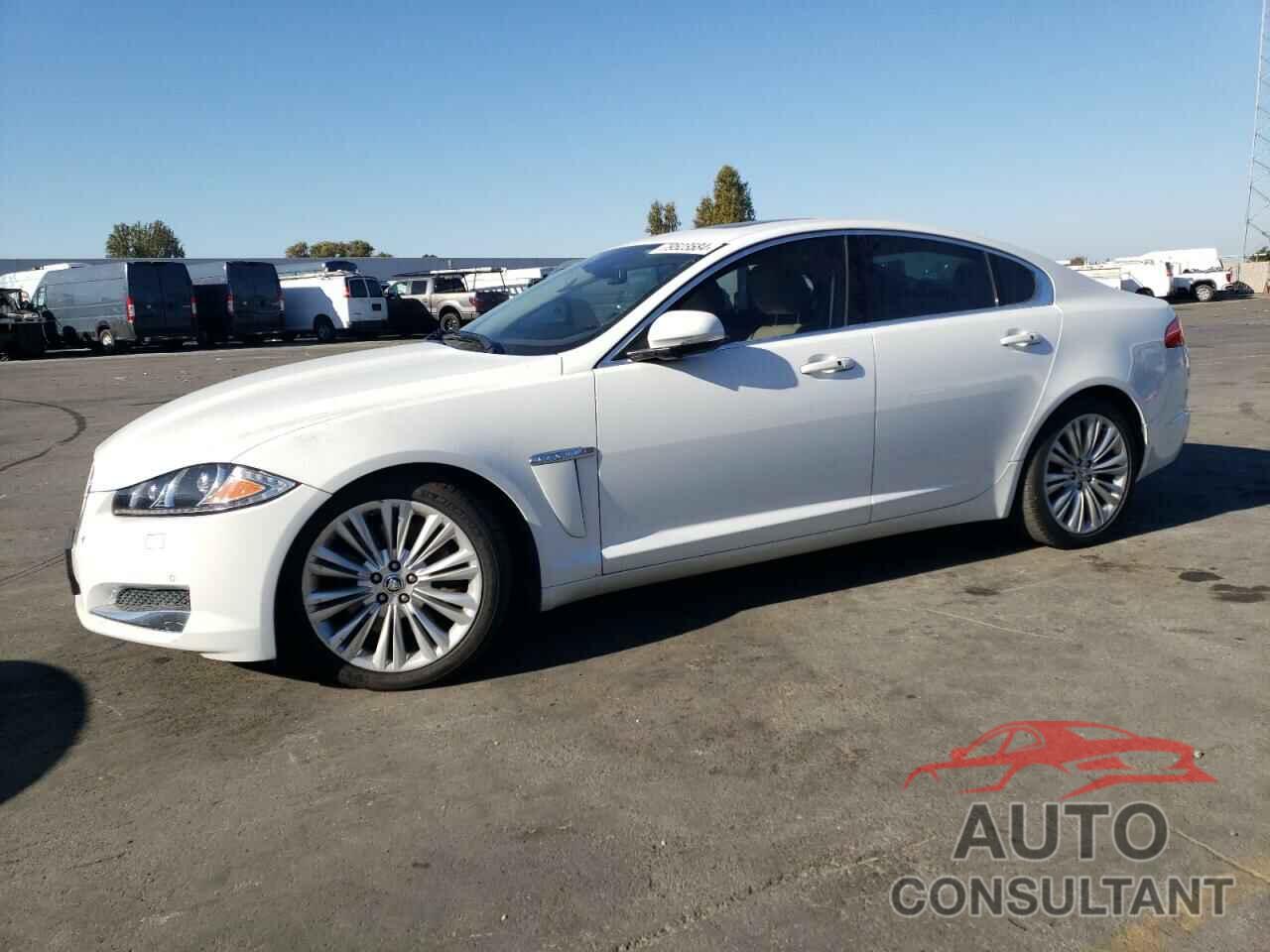 JAGUAR XF 2012 - SAJWA0HBXCLS27262