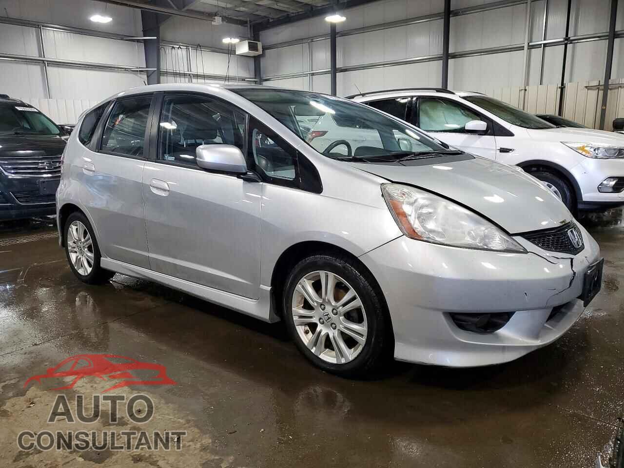HONDA FIT 2011 - JHMGE8H5XBC015698