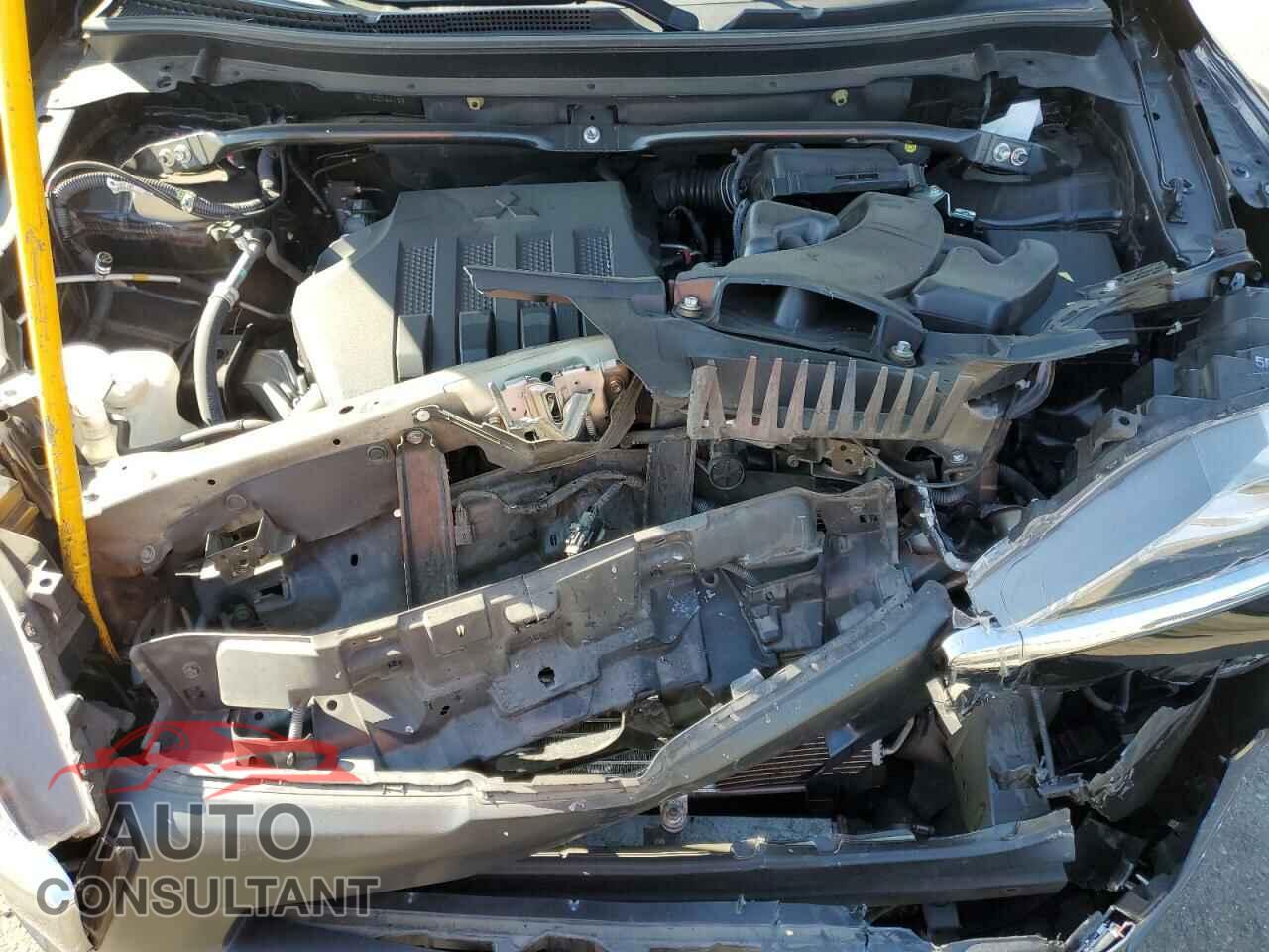 MITSUBISHI ECLIPSE 2018 - JA4AT4AA5JZ064133