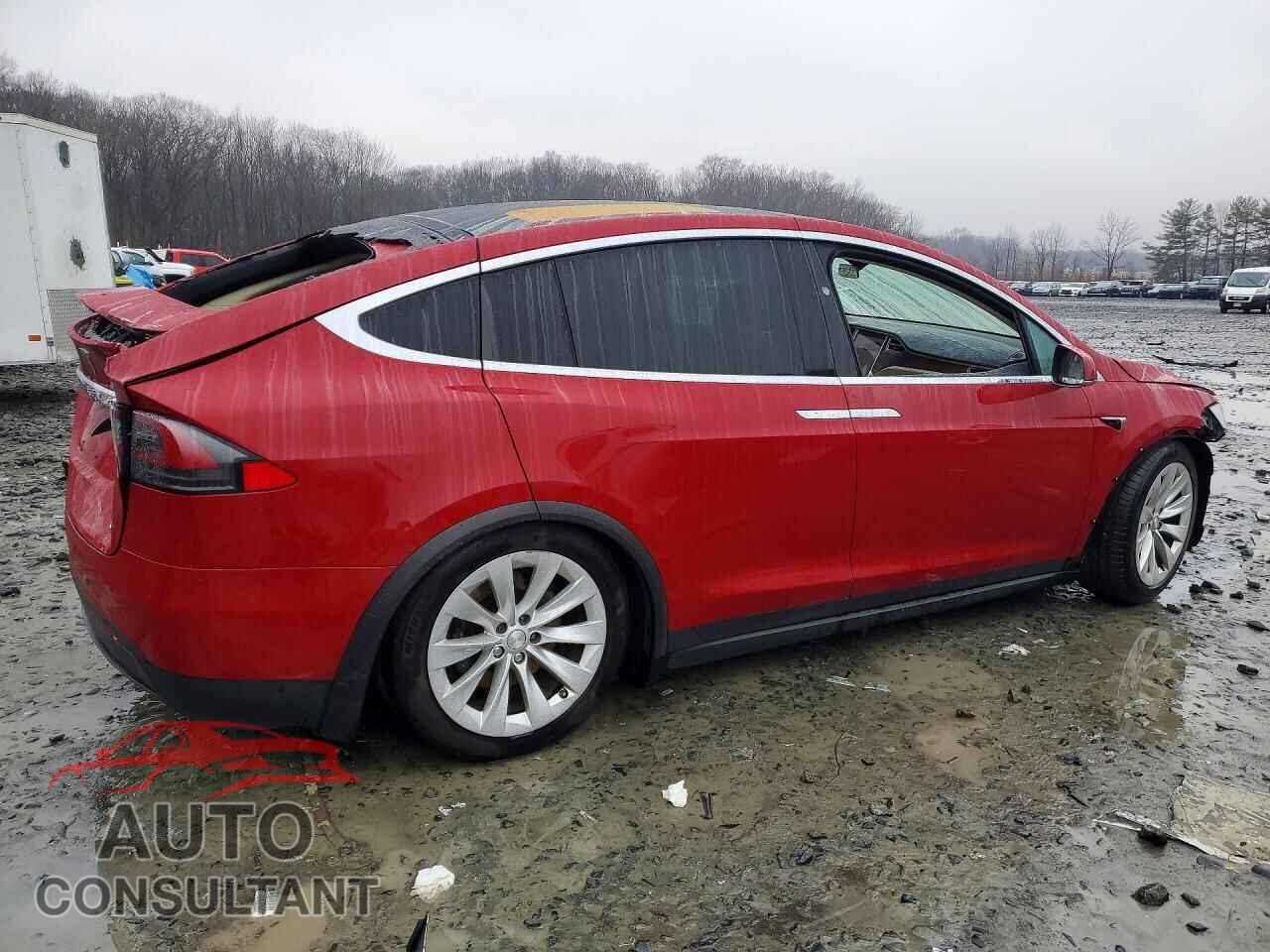 TESLA MODEL X 2017 - 5YJXCAE20HF034765