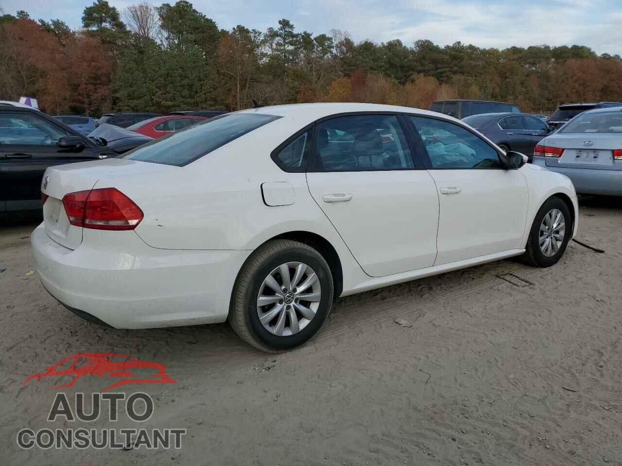 VOLKSWAGEN PASSAT 2012 - 1VWAP7A39CC053782