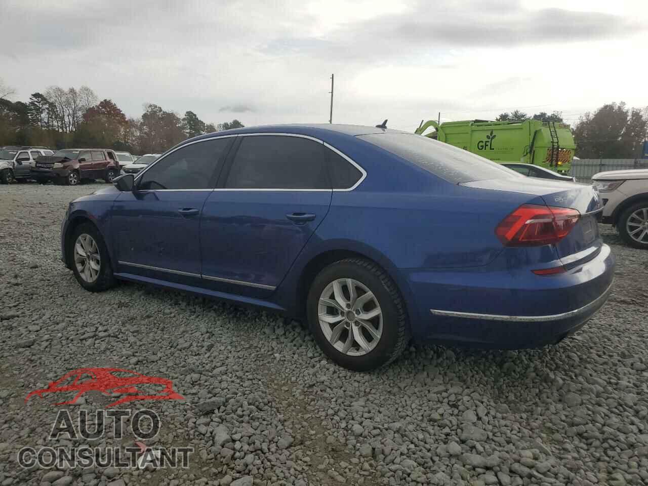 VOLKSWAGEN PASSAT 2017 - 1VWAT7A32HC014308