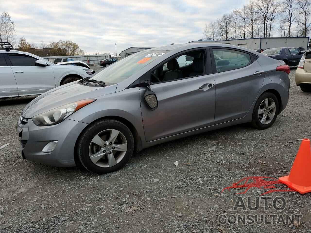 HYUNDAI ELANTRA 2013 - KMHDH4AE6DU972370