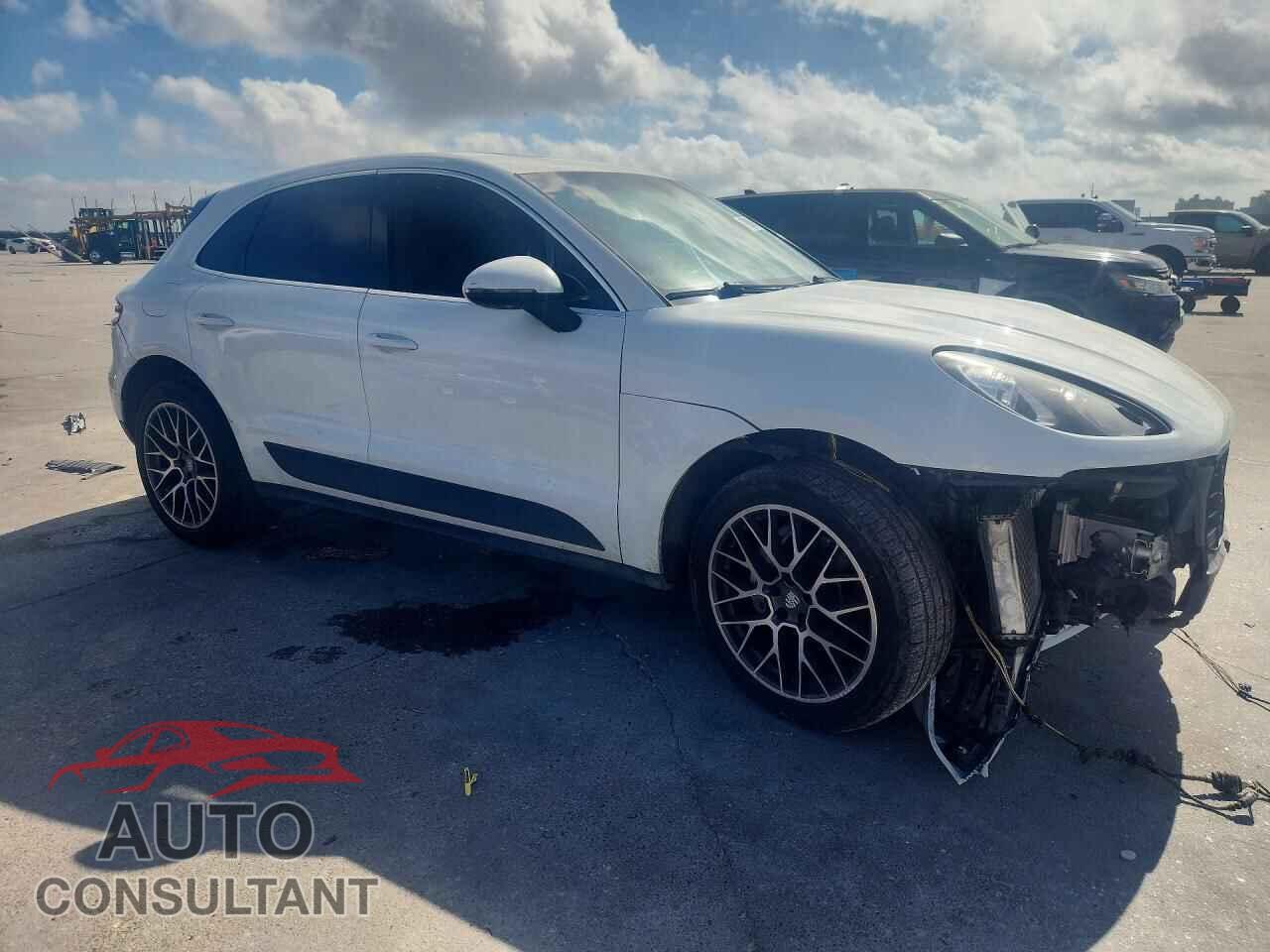 PORSCHE MACAN 2015 - WP1AB2A56FLB74133
