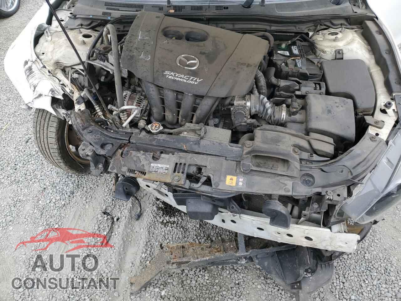 MAZDA 3 2017 - 3MZBN1V74HM117530