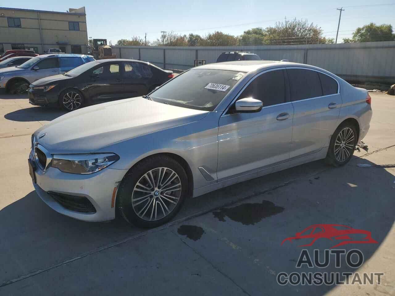 BMW 5 SERIES 2019 - WBAJA5C59KWW09137