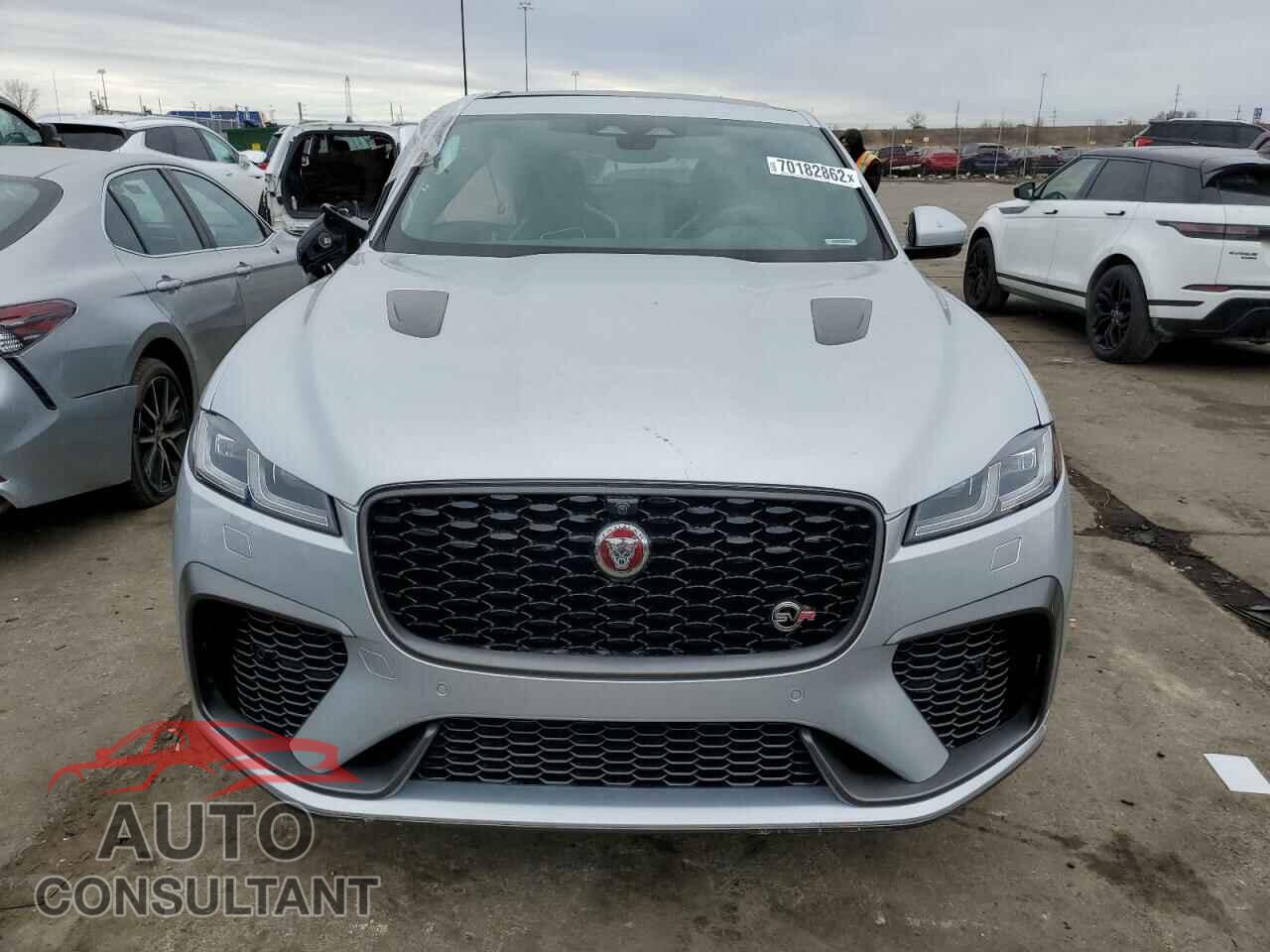 JAGUAR F-PACE 2022 - SADCZ2EE0NA689112