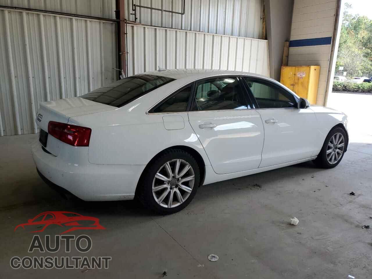 AUDI A6 2013 - WAUGFAFC1DN106287