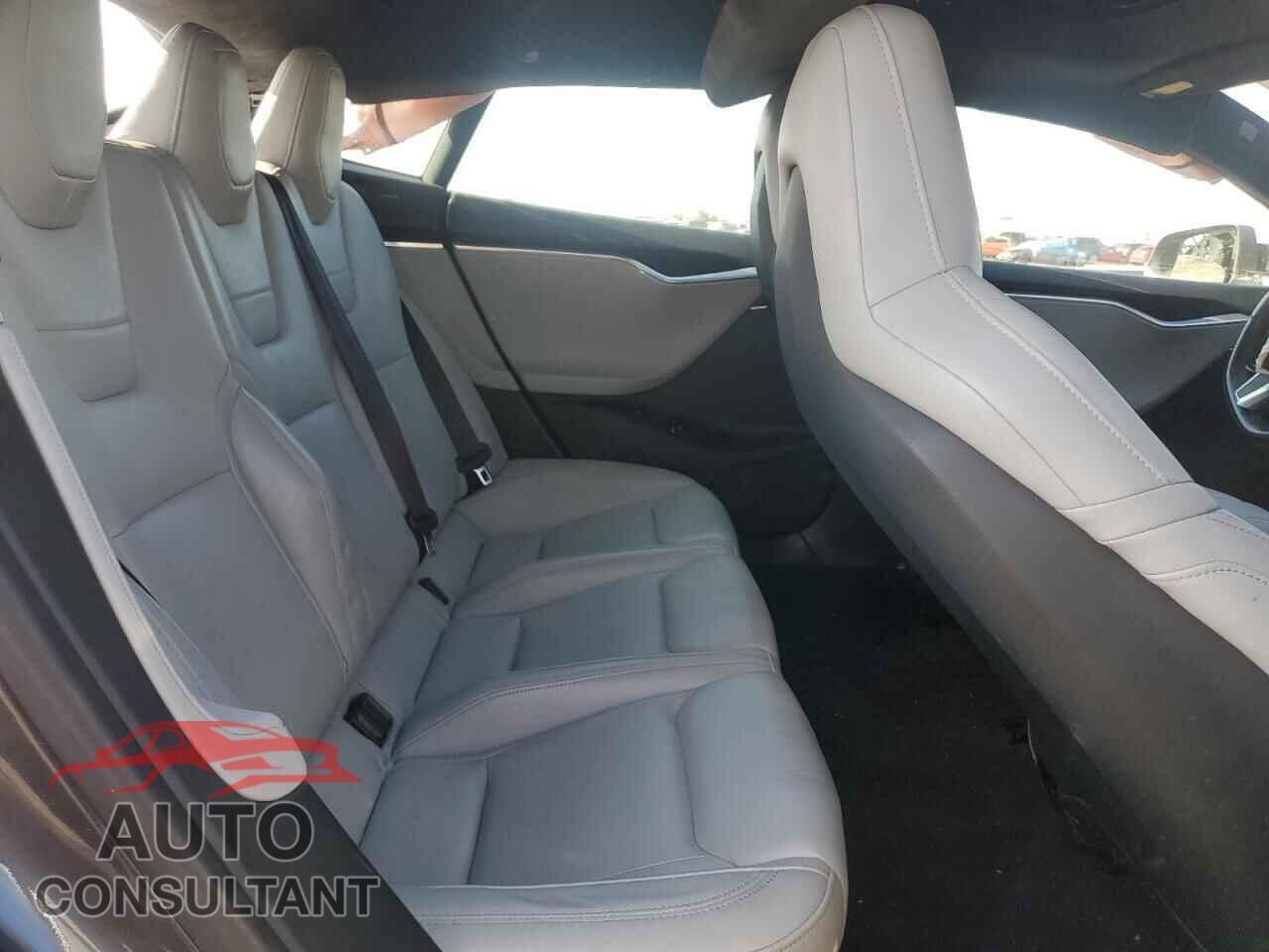 TESLA MODEL S 2014 - 5YJSA1H22EFP67973