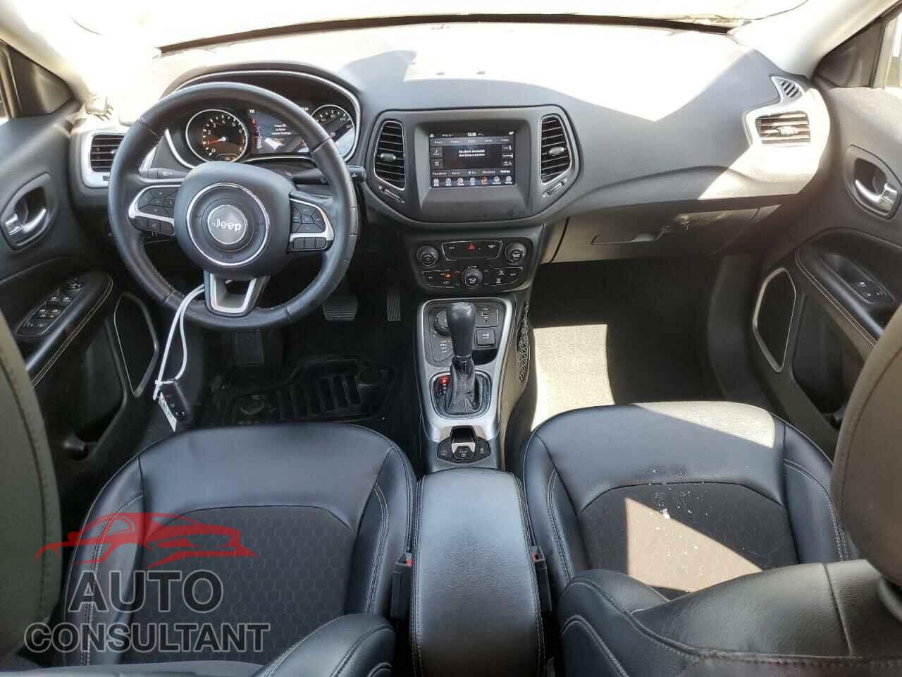 JEEP COMPASS 2017 - 3C4NJDBB0HT627630