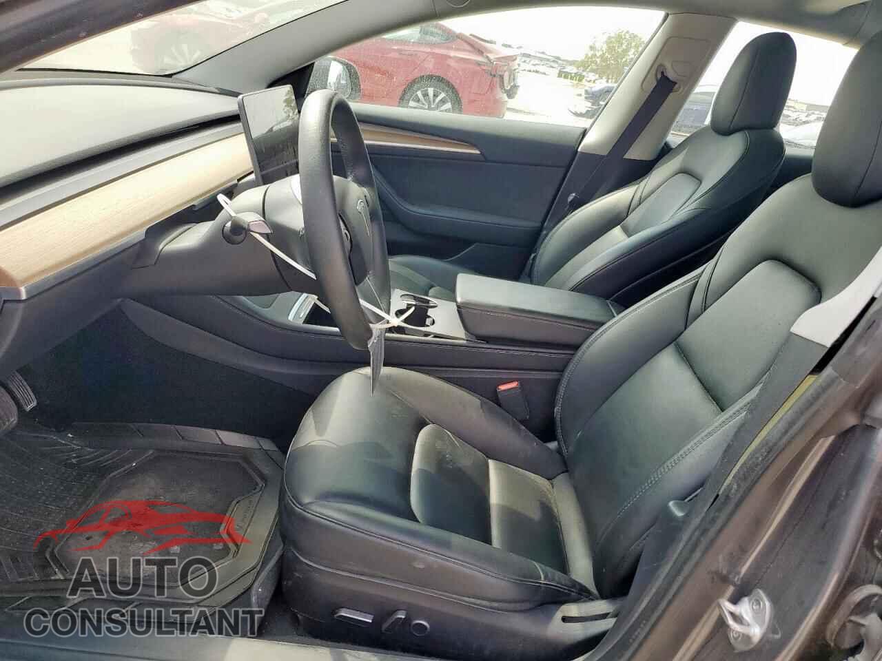 TESLA MODEL 3 2022 - 5YJ3E1EB4NF256116