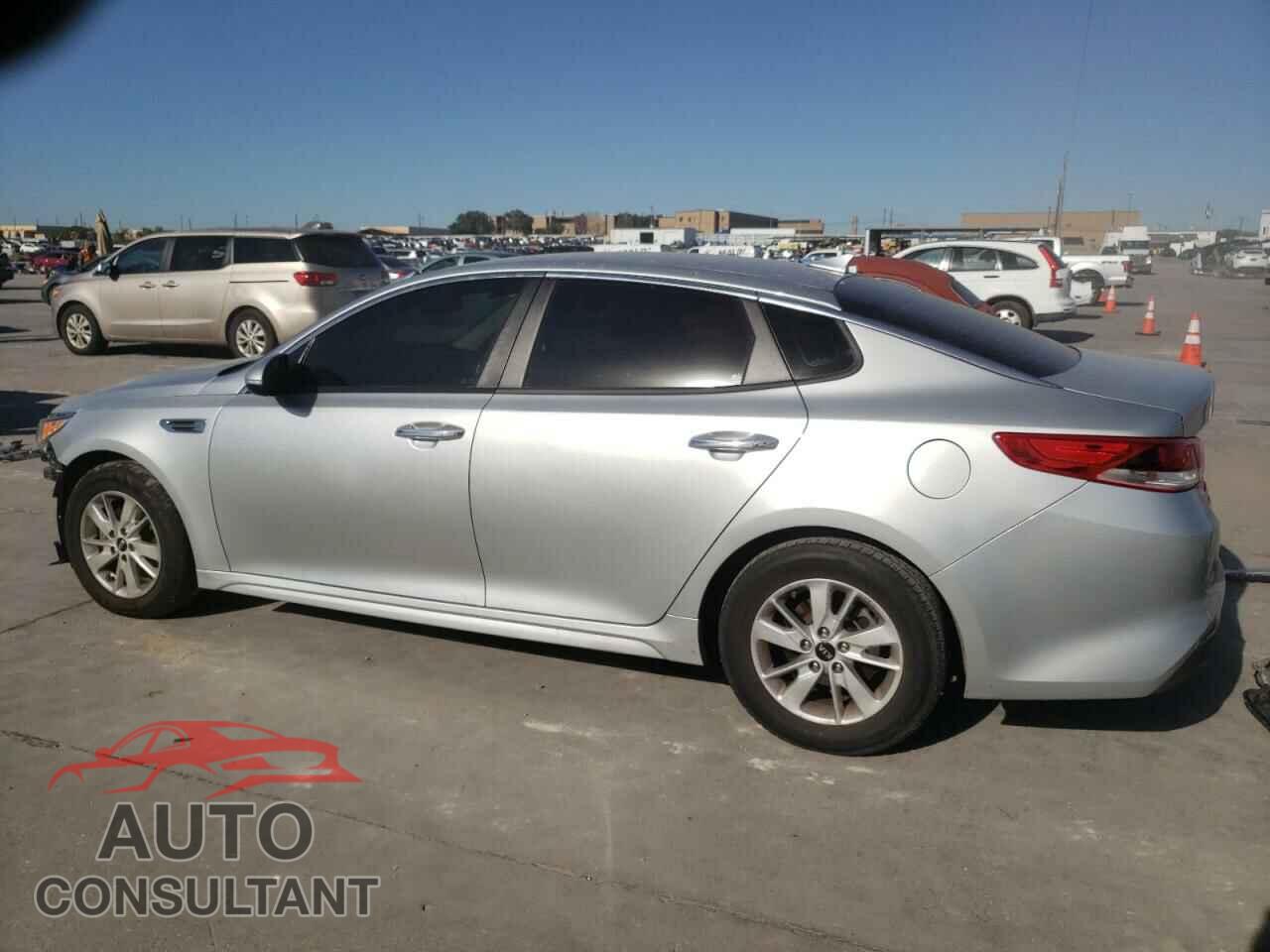 KIA OPTIMA 2018 - 5XXGT4L33JG217836