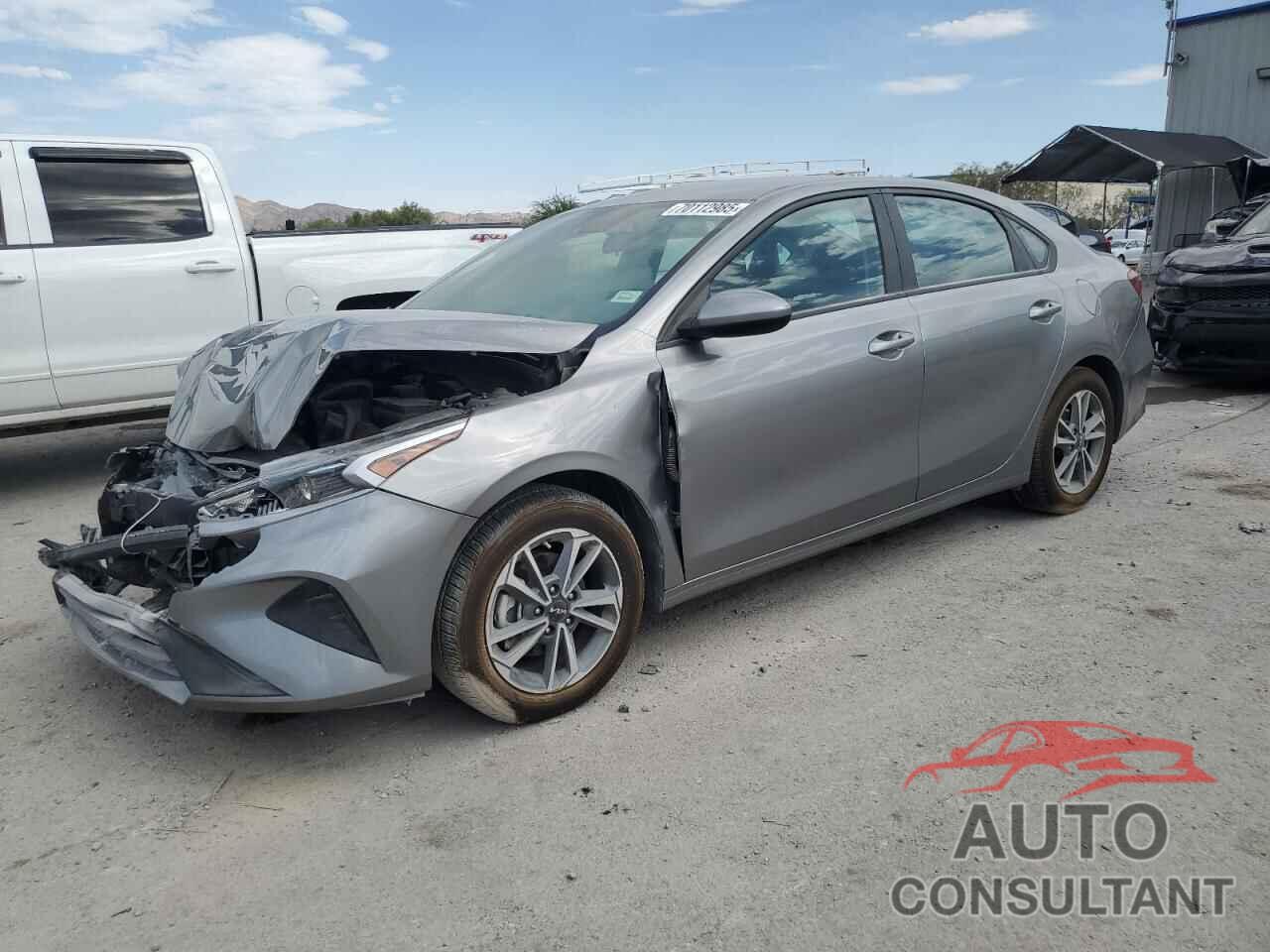 KIA FORTE 2023 - 3KPF24AD7PE584623