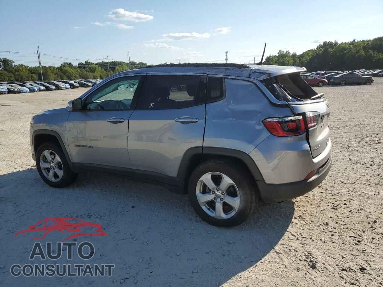 JEEP COMPASS 2018 - 3C4NJDBB3JT239376