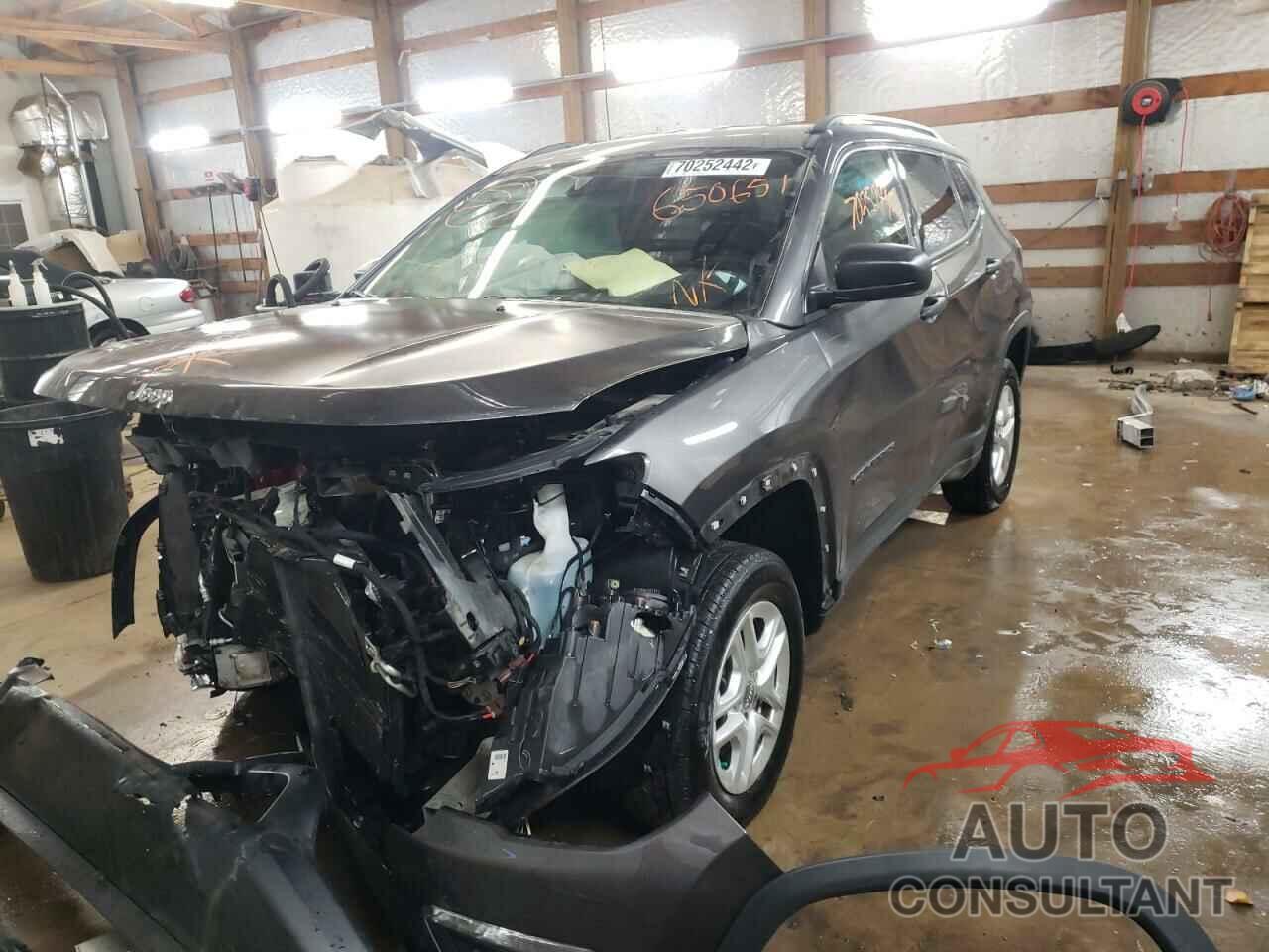 JEEP COMPASS 2019 - 3C4NJDAB1KT650651