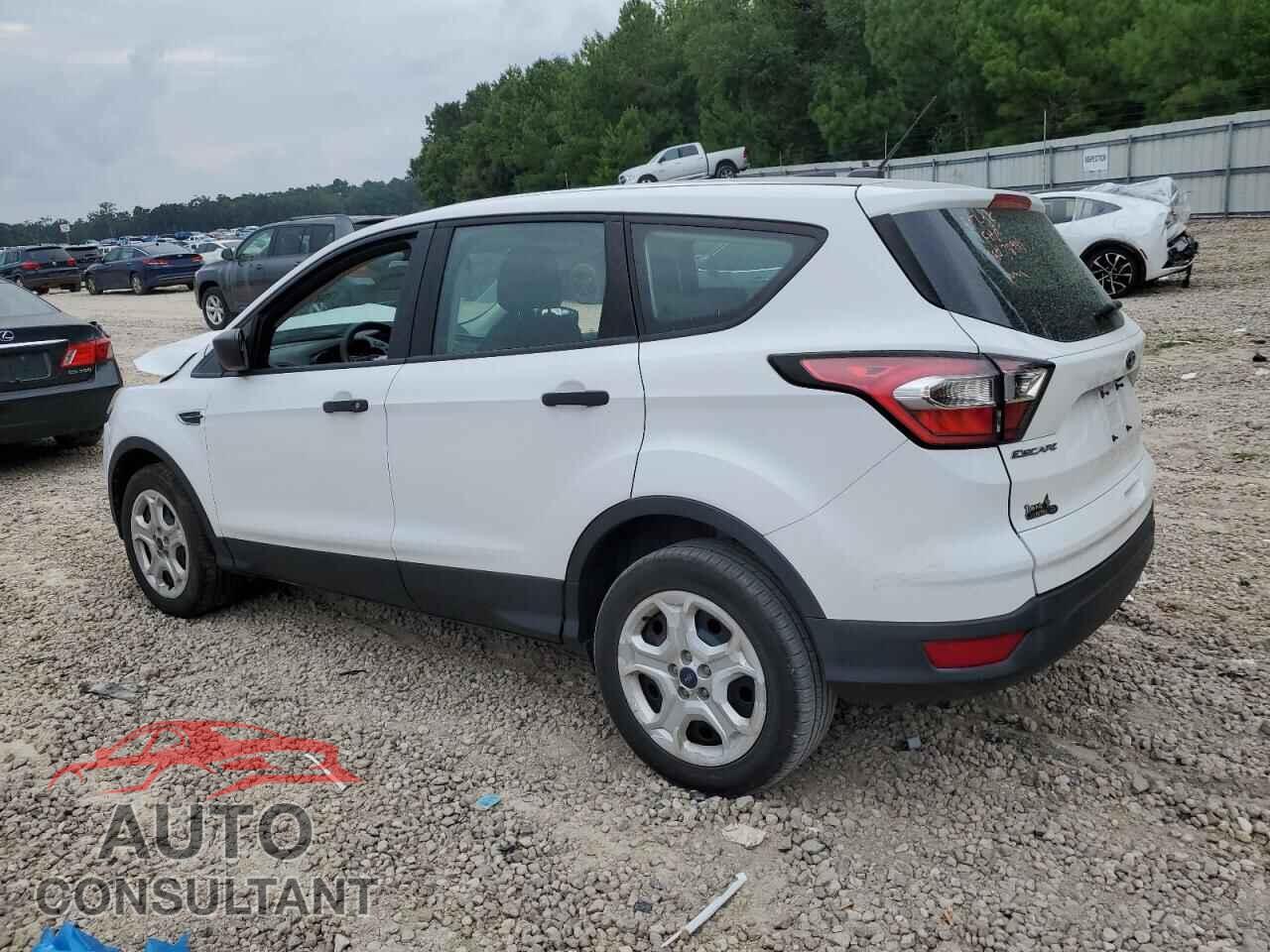 FORD ESCAPE 2017 - 1FMCU0F79HUB98745