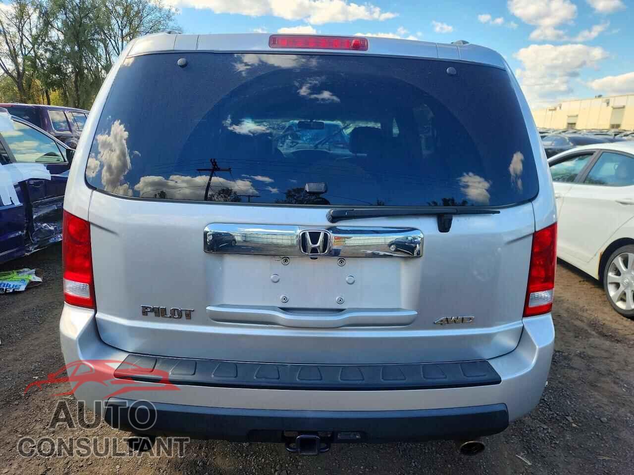 HONDA PILOT 2009 - 5FNYF48589B033562