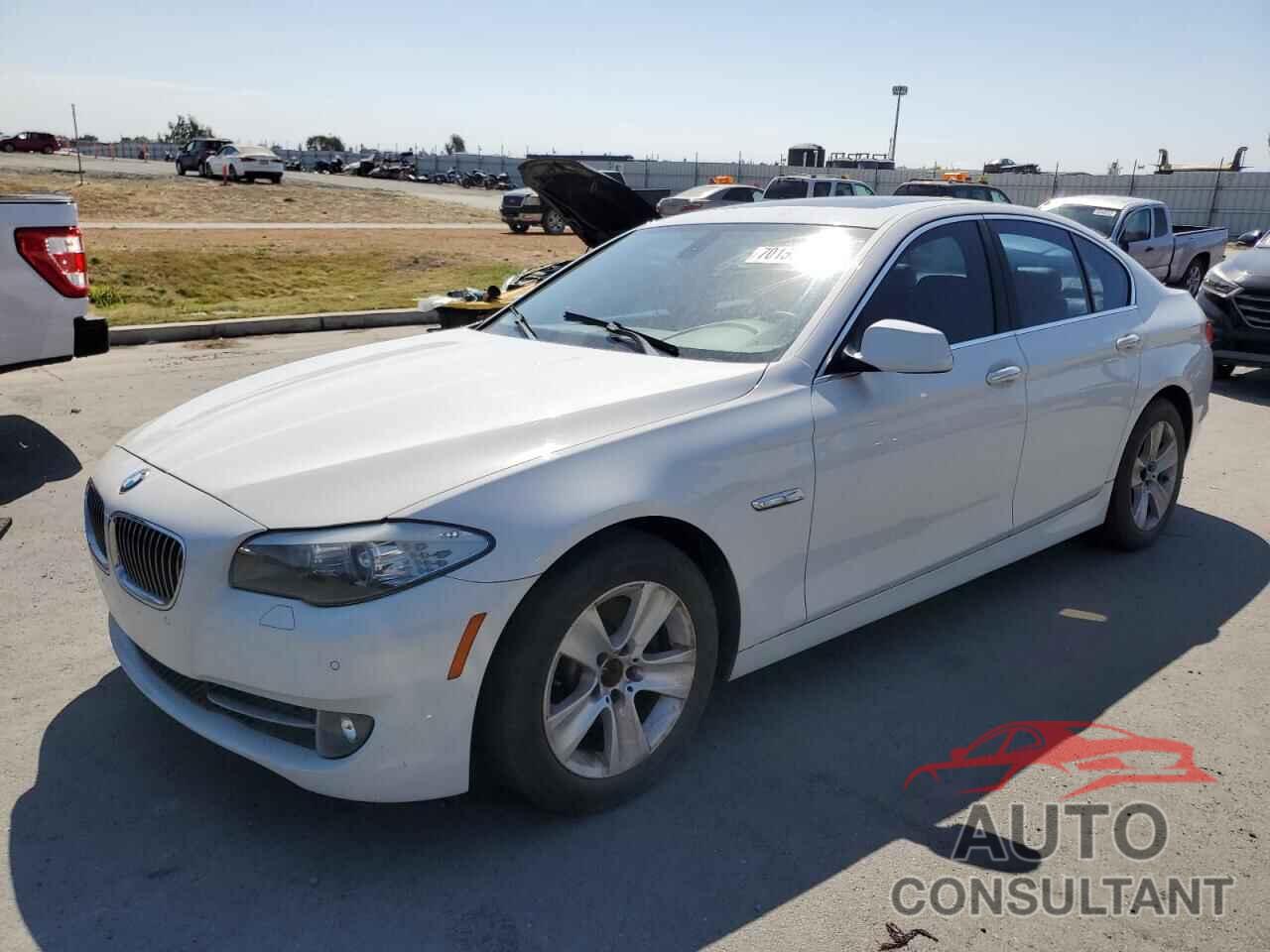 BMW 5 SERIES 2012 - WBAXG5C5XCDX04196