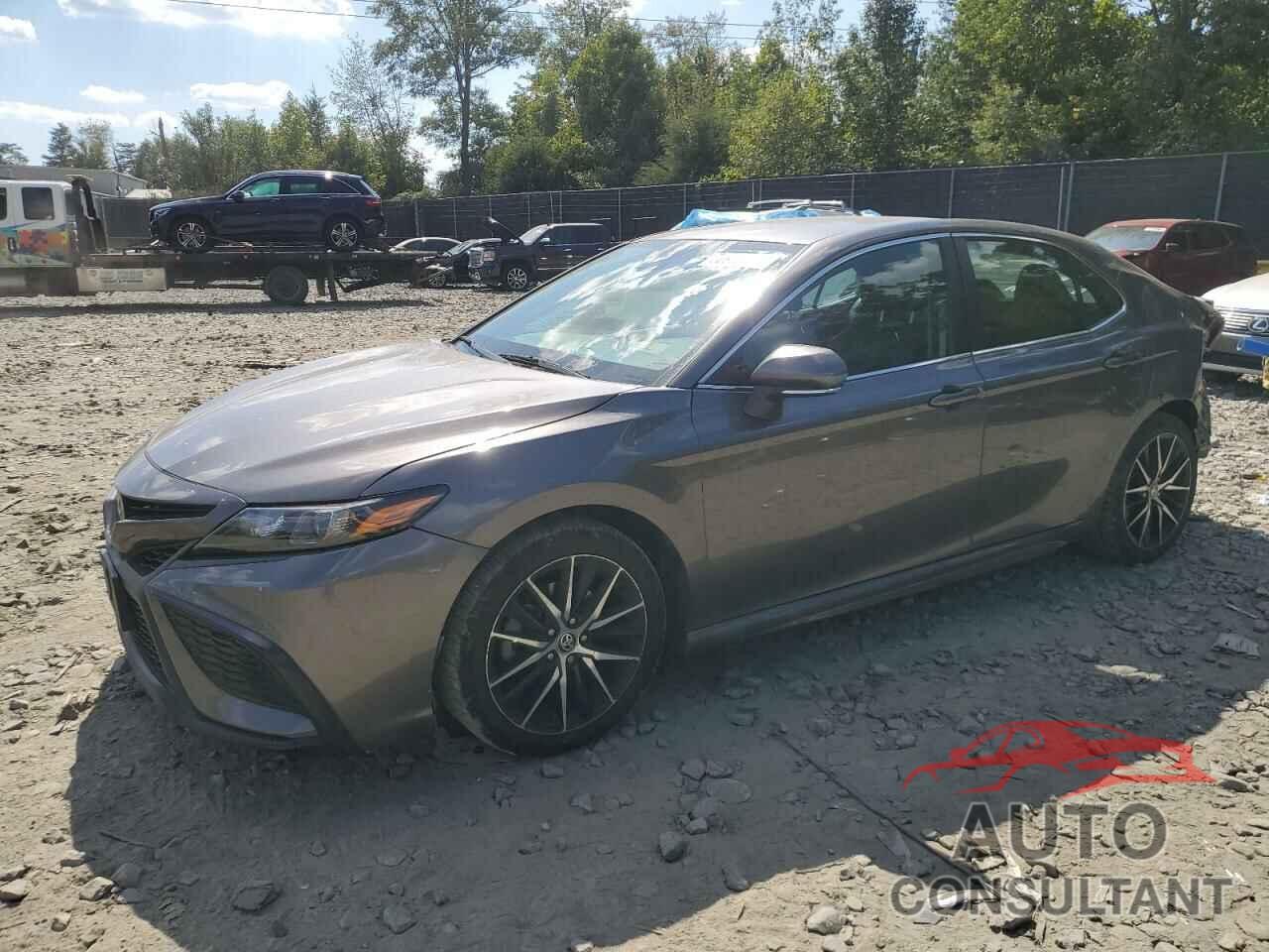 TOYOTA CAMRY 2022 - 4T1G11AK7NU673879
