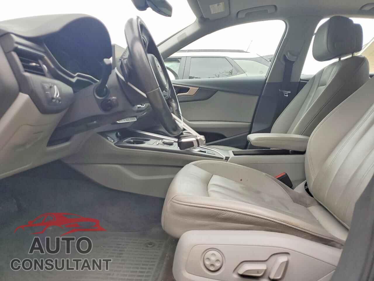 AUDI A4 2018 - WAUENAF44JA143520