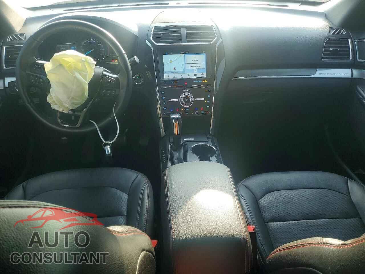 FORD EXPLORER 2018 - 1FM5K8GT8JGB88513