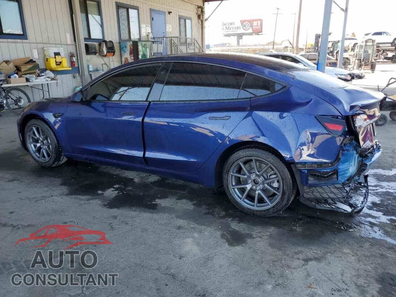 TESLA MODEL 3 2022 - 5YJ3E1EA8NF331388