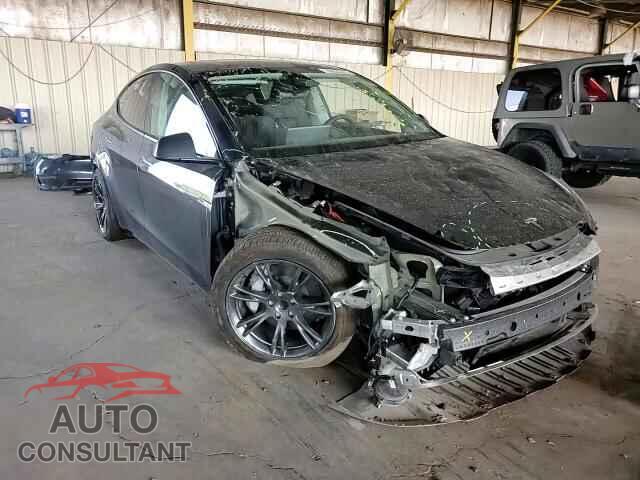 TESLA MODEL Y 2025 - 7SAYGDED8SA342074