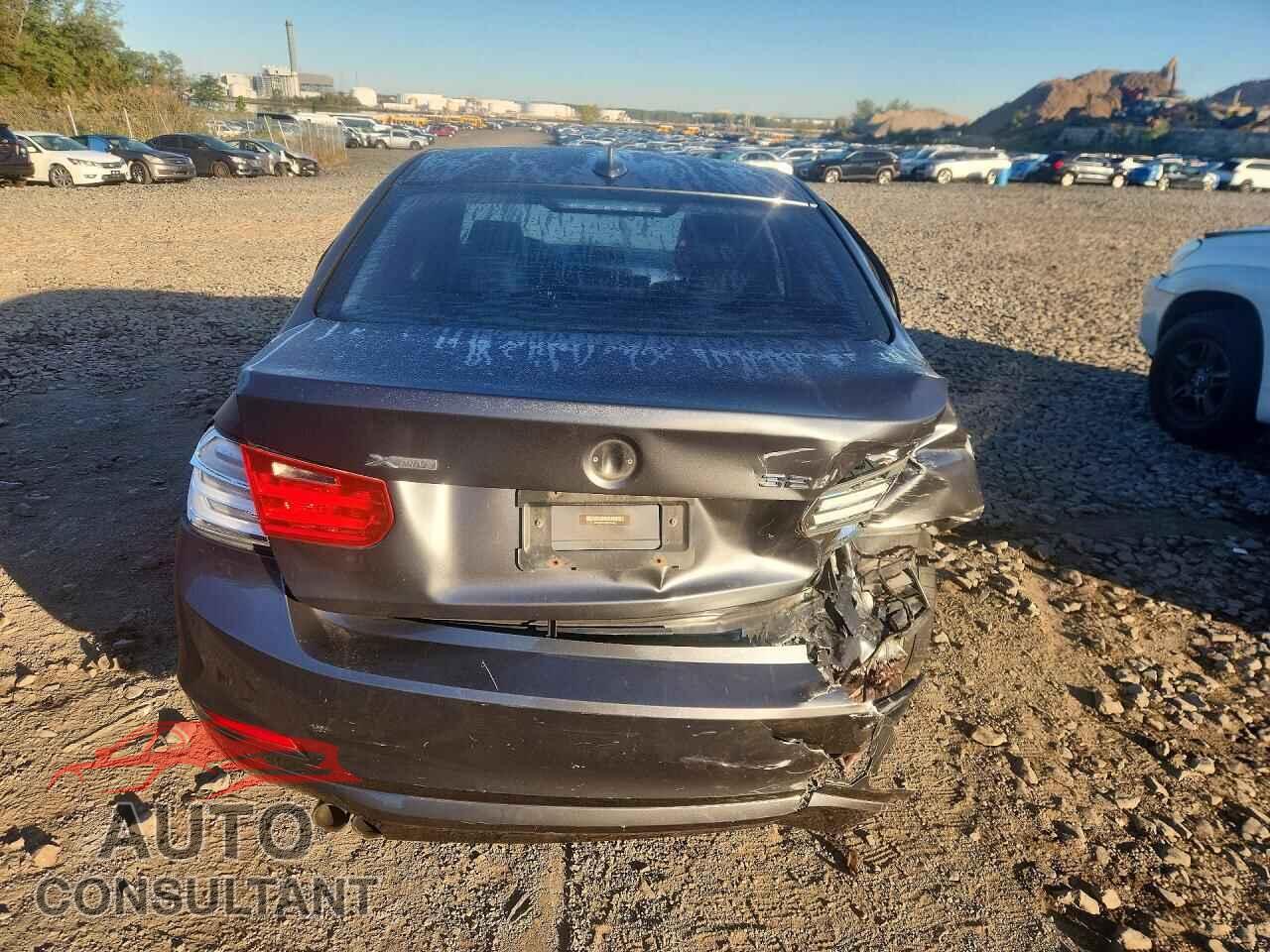 BMW 3 SERIES 2013 - WBA3B5C55DF596363