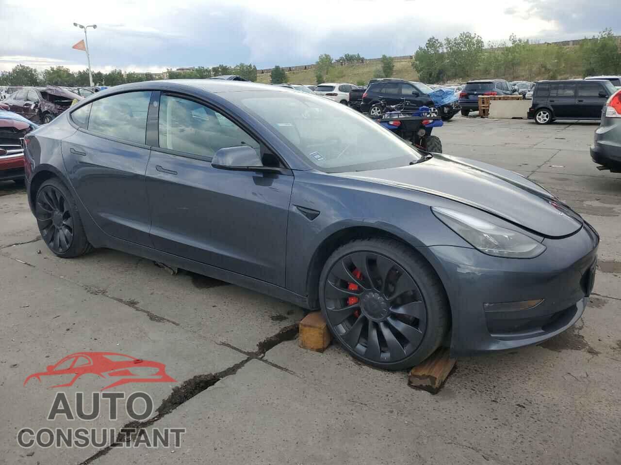 TESLA MODEL 3 2023 - 5YJ3E1ECXPF551135