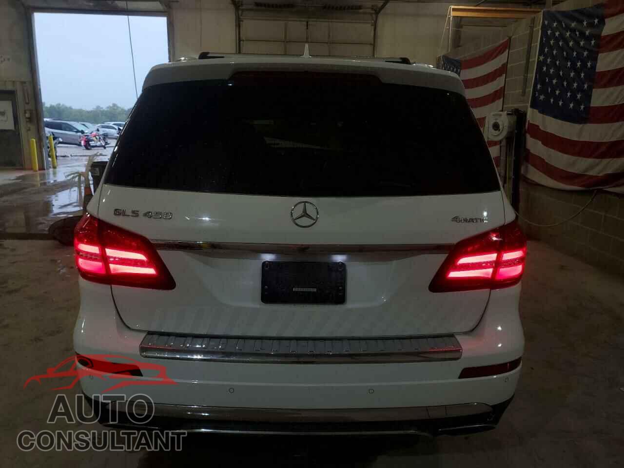MERCEDES-BENZ GLS-CLASS 2018 - 4JGDF6EEXJB044175