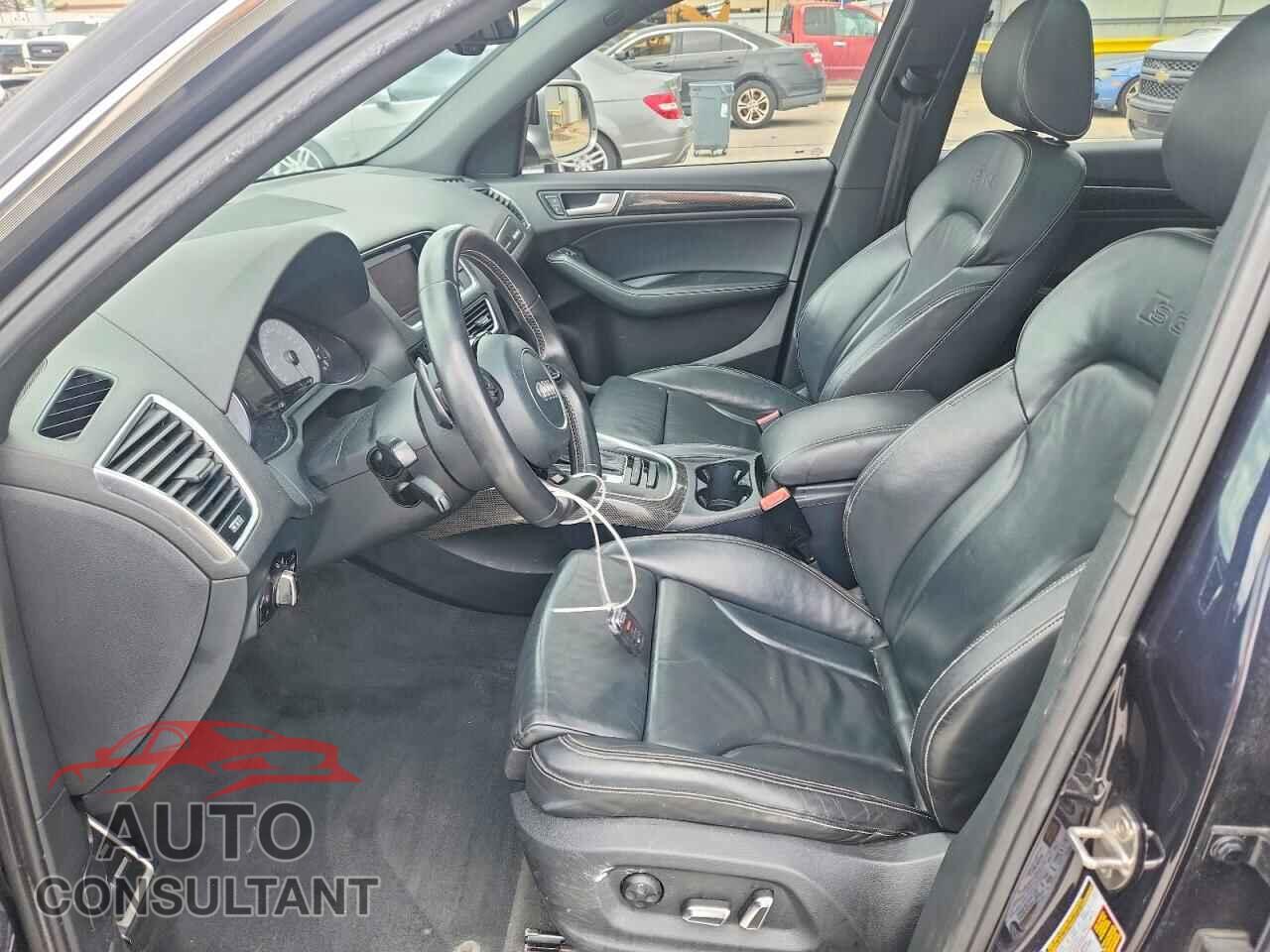 AUDI Q5 2014 - WA1LGCFP8EA053975