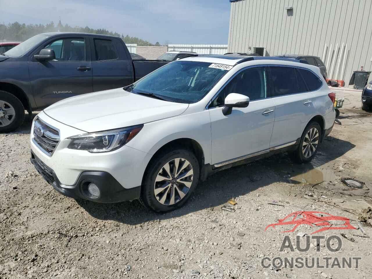 SUBARU OUTBACK 2018 - 4S4BSETC8J3393487