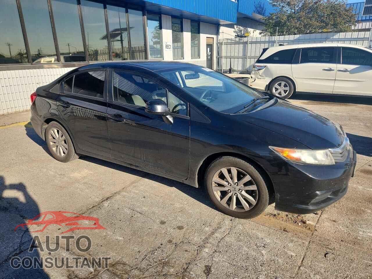 HONDA CIVIC 2012 - 2HGFB2F82CH587056