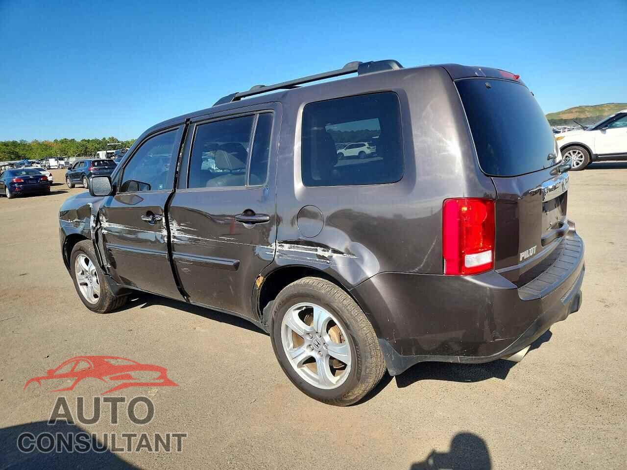 HONDA PILOT 2014 - 5FNYF4H51EB032926