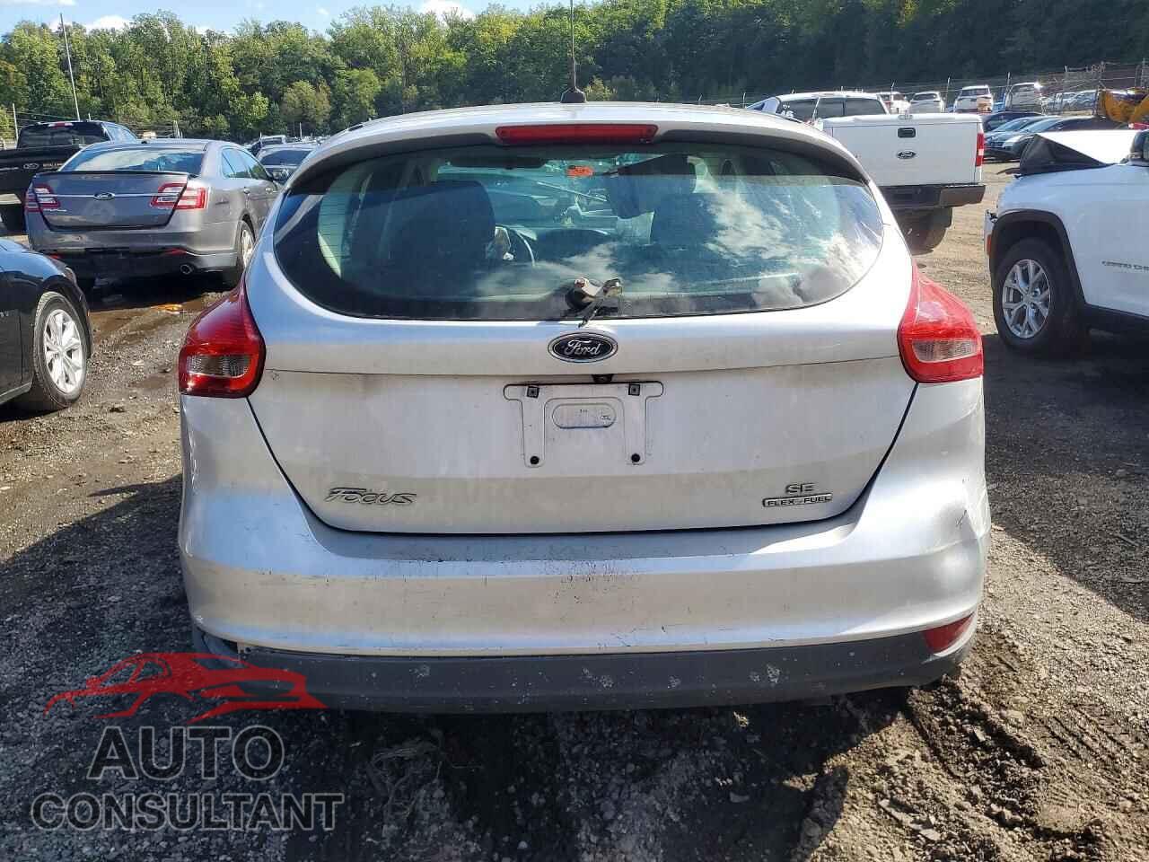 FORD FOCUS 2016 - 1FADP3K28GL320291