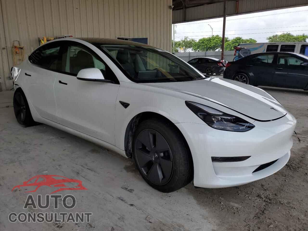 TESLA MODEL 3 2023 - 5YJ3E1EA1PF431996